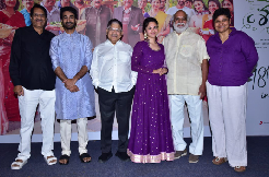 Cheyyi Cheyyi Kalipeddam Lyrical From Anni Manchi Sakunamule is out now