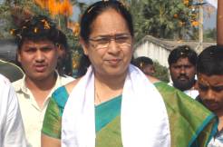 Jana Sena's Nellimarla candidate Madhavi produces healthy laughter 