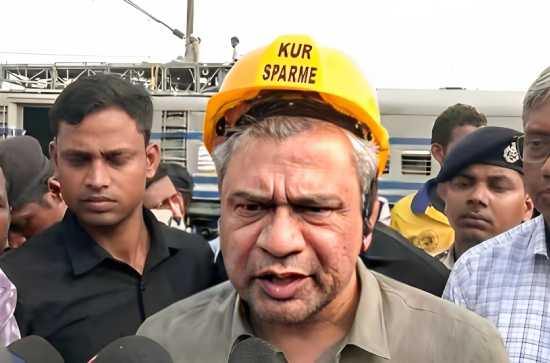 Railways Minister makes a key statement about Balasore train accident