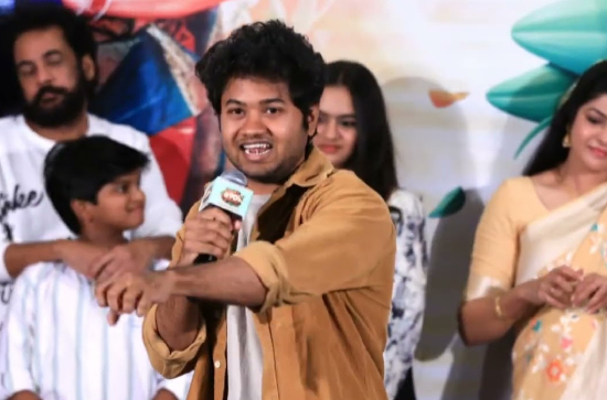 Actor Mouli apologizes for jibe at AP capital