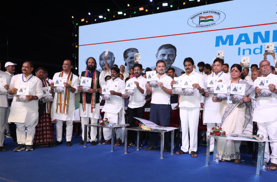 Will deposit one lakh in every woman's account : Rahul Gandhi in Telangana