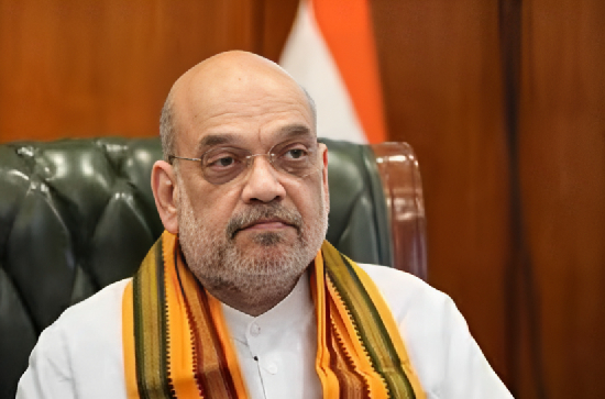 Amit Shah shifts his focus to TS; will he save BJP from drowning? 