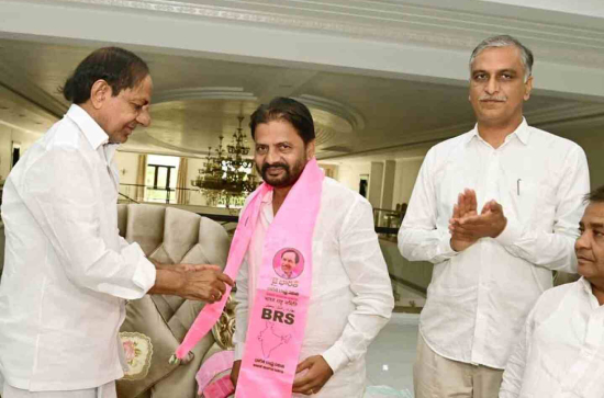 KCR's reverse poaching to surprise all 