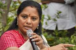 Kavitha calls Congress leaders "tourists"