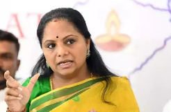 Kavirha surprises a maize vendor