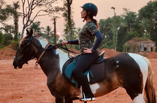 Most Happening Heroine Samyuktha is learning horse riding for "Swayambhu."
