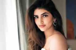 Sreeleela now beats Rashmika, becomes the new blue-eyed girl