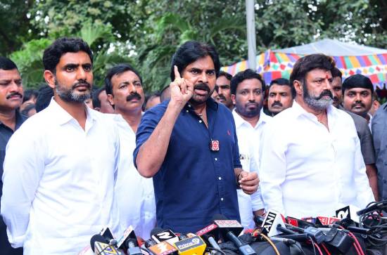 Pawan Kalyan announces TDP-JSP alliance 