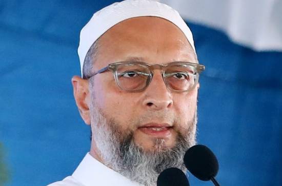 Netizens call out Owaisi's hypocrisy over 'Muslim woman as India's PM' 