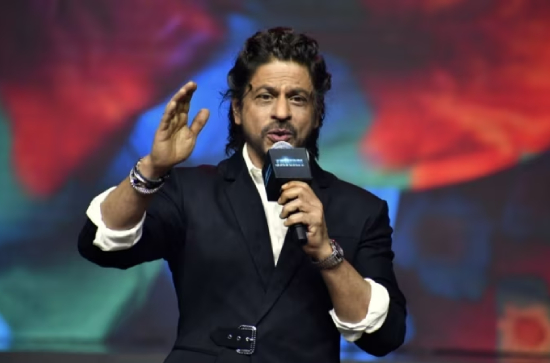 Shah Rukh Khan confirms release date of 'Dunki' 