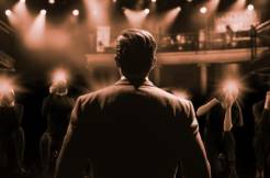 Bollywood stars depend on paid crowd-supplying agencies for events! 