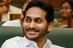 Jagan finalizes candidate against CBN in Kuppam