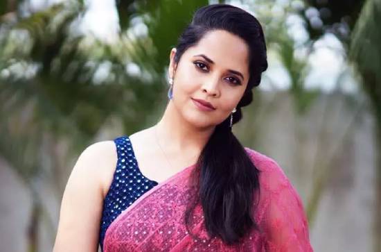 Anasuya Bharadwaj cries inconsolably over trolling on social media   