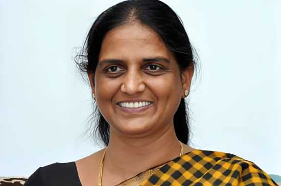 Raghunandan's satire on Education Minister Sabitha Indra Reddy