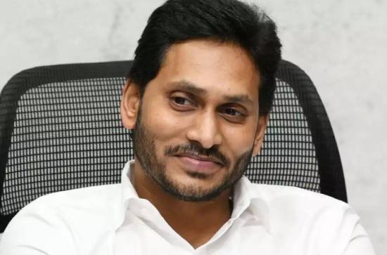 Jagan brings his close friend for Kadapa politics
