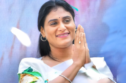 Sharmila's stunning take on YSRTP-Cong Merger  Sharmila's stunning take on the YSRCP-Cong merger. For long rumours have been spreading thick and fast that YS. Sharmila will be merging her YSRTP with the Congress party and fighting the elections together in Telangana and also she would be made in charge of the Congress Andhra Pradesh chief.   Her secret meeting with Congress leader, DK. Shiva Kumar who mastered the Congress victory in Karnataka and also her wishes to Rahul Gandhi on his birthday intensified the rumors. Rumors also spread that Sharmila will announce the merger of her party with Congress on July 8, after paying her respects and tributes to her father YSR at Idupluapaya, on his birth anniversary.   In the midst of all this, Sharmila came up with a strong take on YSRTP and Congress merger. She posted "YS Sharmila Reddy will continue to fight for Telangana till her last breath as a child of Telangana. Unsuccessful attempts are being made to create a gulf between me and the people of Telangana by creating imaginary stories. I have the same thing to say to idle visionaries. Focus on my political career and spend time on KCR's rule. By all means, put it on the fate of Telangana which is getting destroyed under the rule of the KCR government. Let KCR's family put an end to corruption. My future is with Telangana, only Telangana, my desire, my struggle is for Telangana.Jai Telangana"