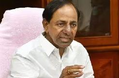 KCR woos minorities with financial assistance
