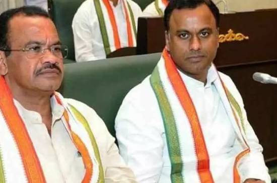 TS Polls: KomatiReddy brothers playing games?