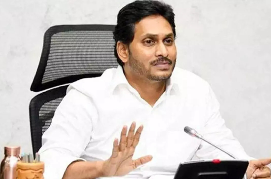 English Medium Schools: Jagan's straight question to CBN
