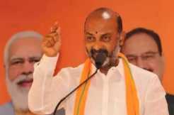 Bandi makes light of KTR's Delhi trip