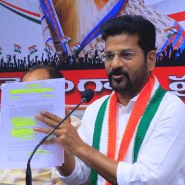 Revanth suspects corruption in Martyrs Memorial