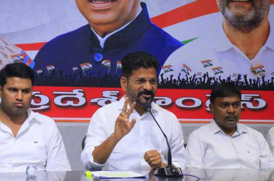 Rs. 1L crore worth ORR gave away for just Rs. 7,000 cr: Revanth Reddy