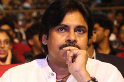 Pawan Kalyan should stop boring the audience 