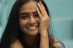 Glam Shot: Sharnita Ravi is Simple and Gorgeous
