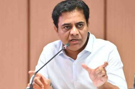 Hyderabad heavy rains: KTR reviews situation