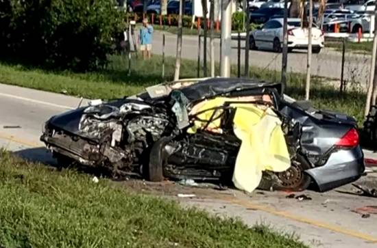 Breaking: 5 Telugu family members die in Texas road crash