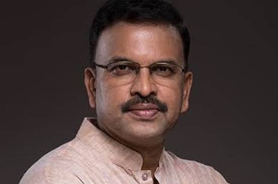 JD Lakshminarayana Starts Icing Pawan Kalyan: What's Up?