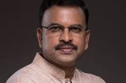 JD Lakshminarayana Starts Icing Pawan Kalyan: What's Up?