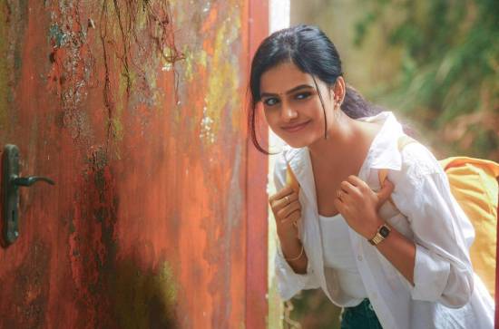 Baby fame Vaishnavi Chaitanya plays female lead in Ashish Reddy next under DilRaju Productions