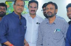 People should support films like 'Mechanic' that are useful to society: Minister Komatireddy Venkatareddy