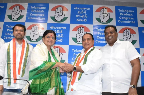Former minister resigns BRS and joins Congress