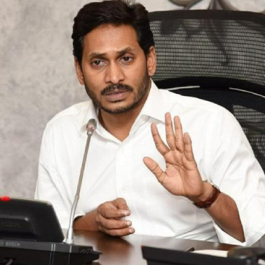  CM Jagan to go hard on fake propaganda