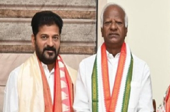 Ex-minister Kadiyam Srihari and his daughter Kavya joins Congress