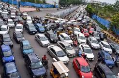 Hyderabad's traffic woes worsen, a major leader thinks it is a worry! 