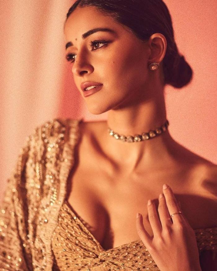 Ananya_Pandeyhs4