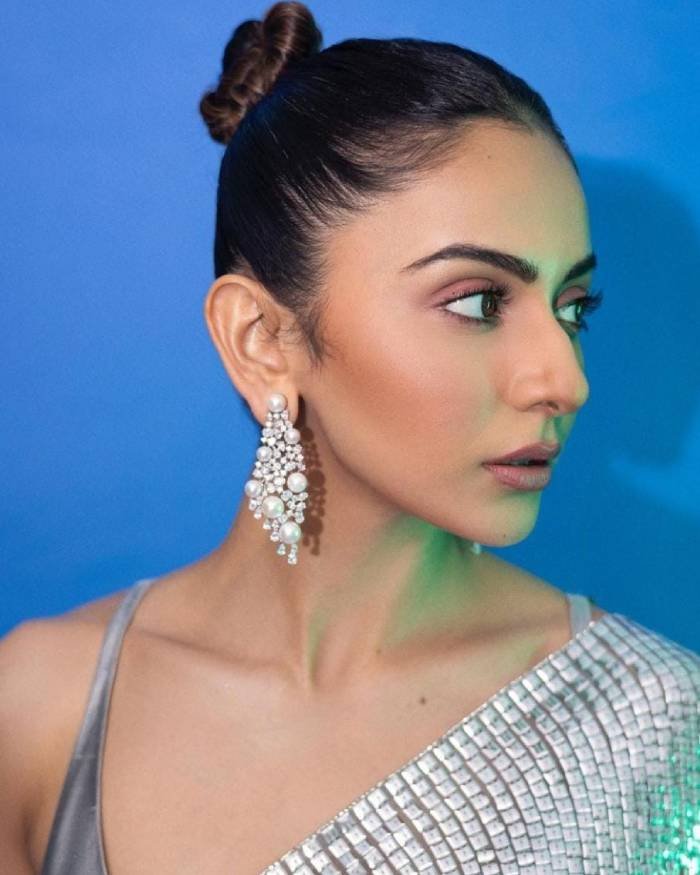 Rakul_Preet_Singhhs14