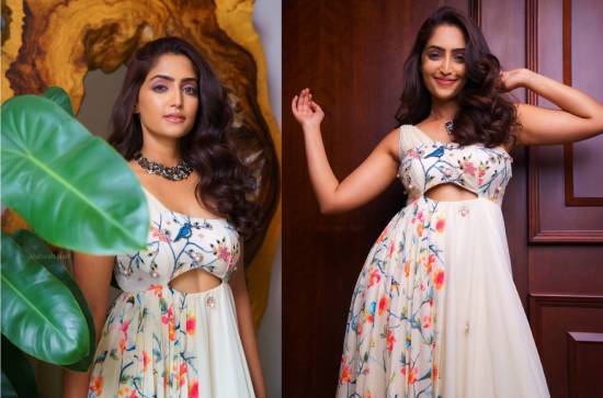 Beautiful Reba Monica John 