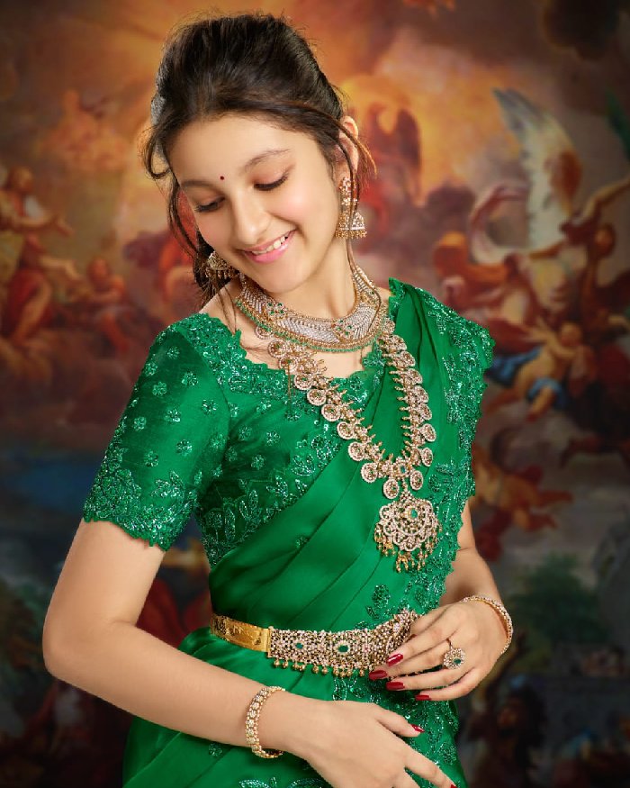 sitara-ghattamaneni-1