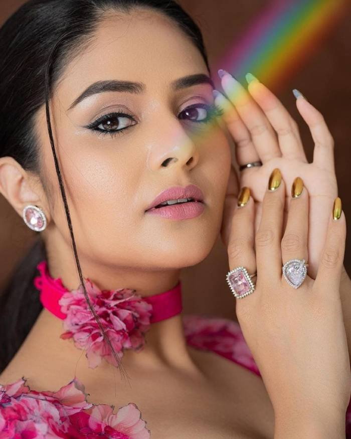 Sreemukhih8